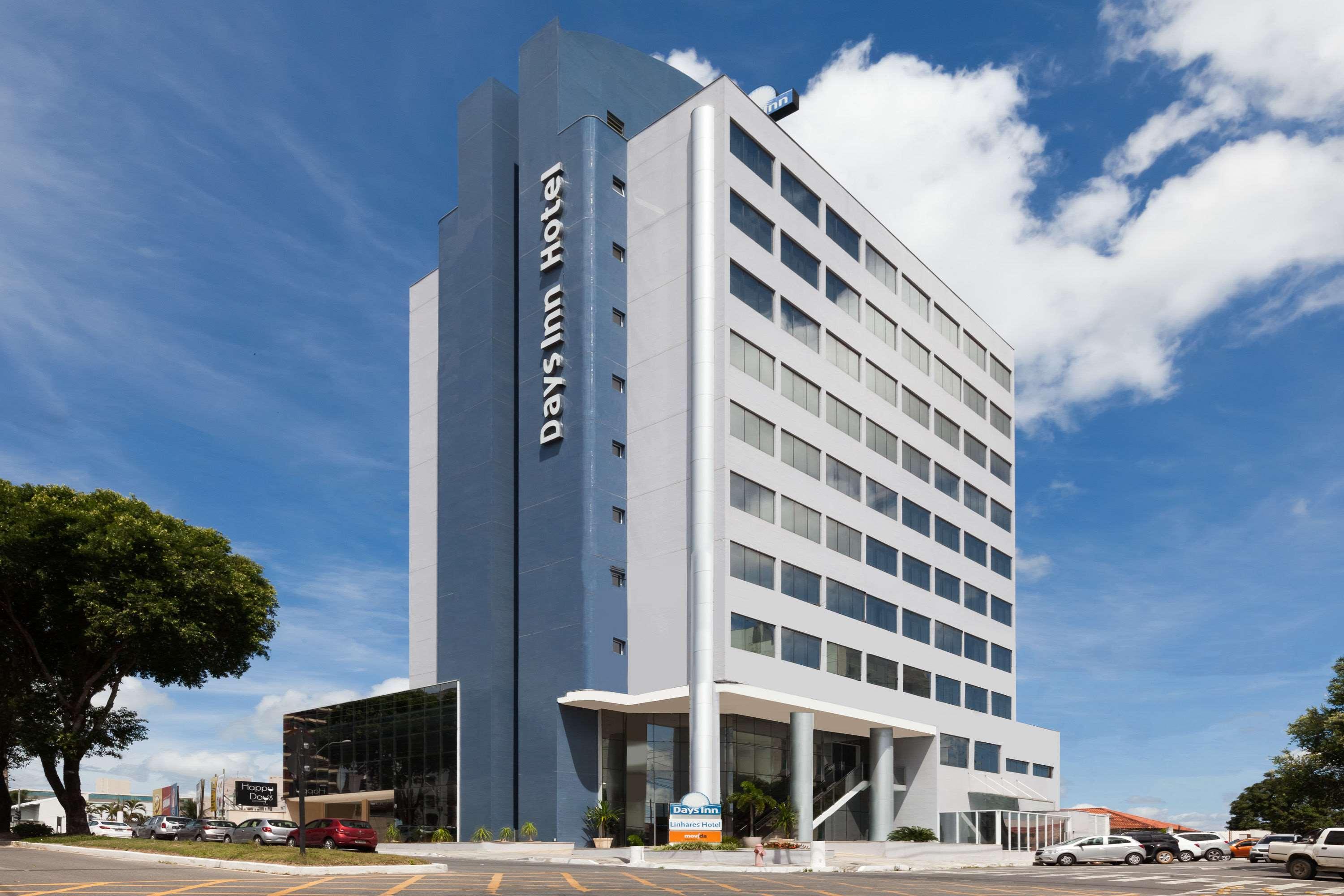Days Inn By Wyndham Linhares Exterior photo